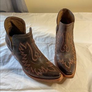 Ariat Dixon cowboy boots
